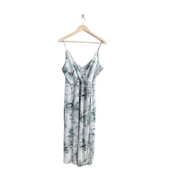 H&M Dress Wraparound Gauzy Midi Tie Dye Women's M V-Neck Green Black White NWT - Picture 1 of 7
